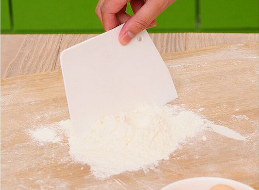 The Classic Pastry Dough Cutter